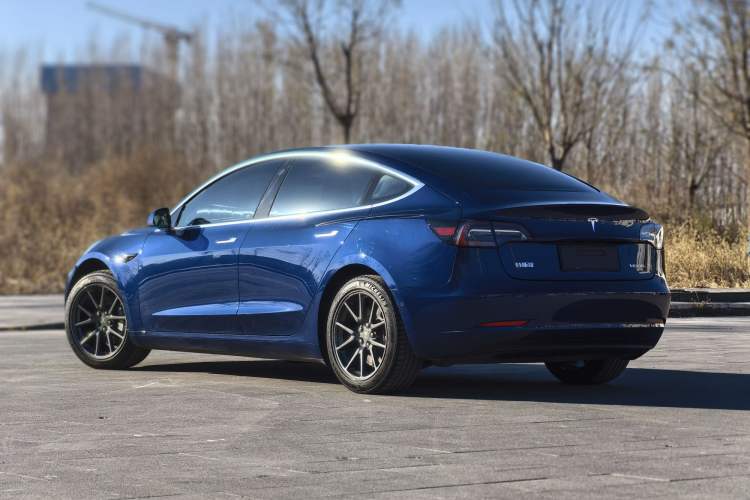 Used Tesla Model 3 2019 Standard Range Rear-Drive Upgraded Version Exterior 7