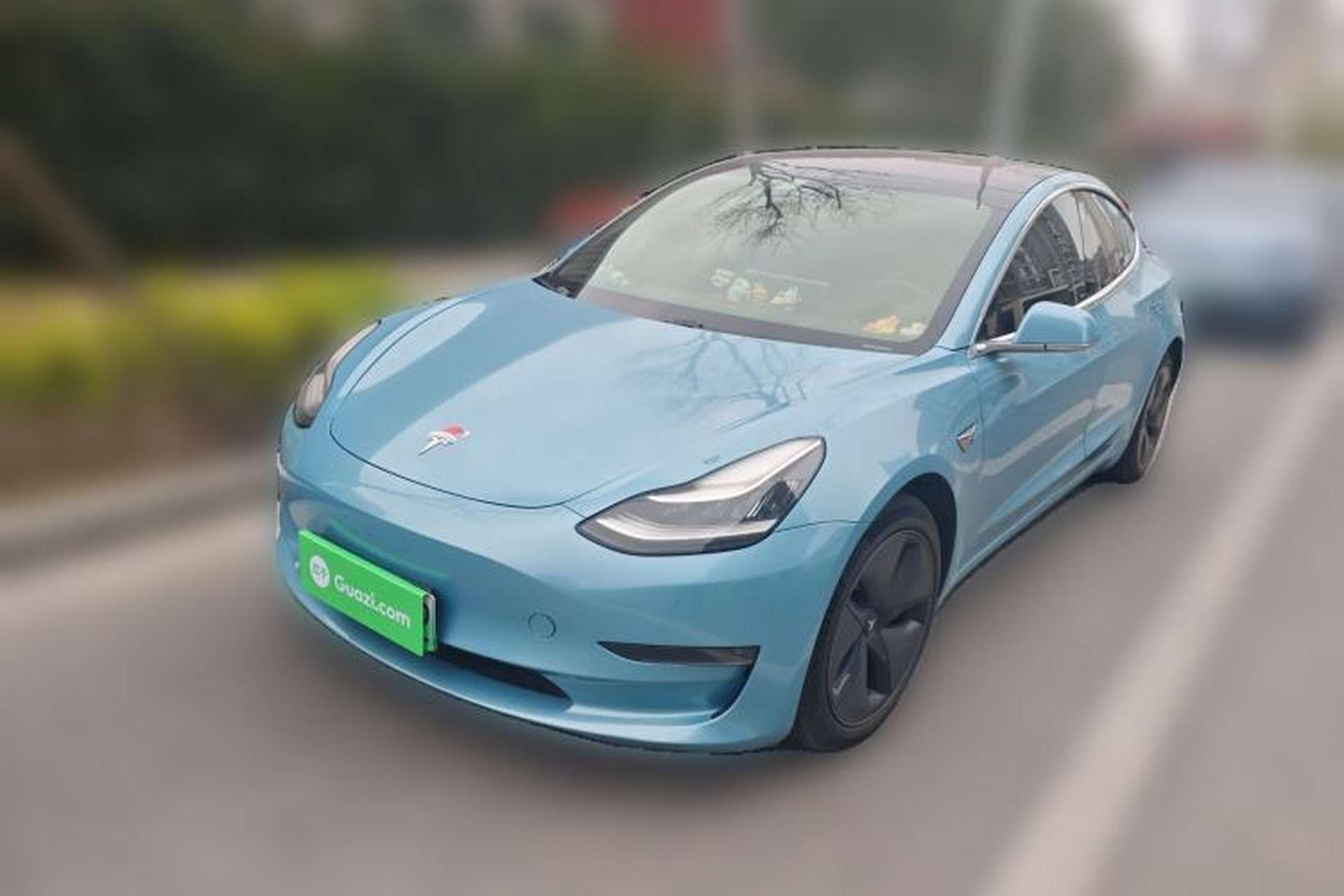 Used Tesla Model 3 2019 Long-Range Rear-Wheel-Drive Version Front Left 45 Deg