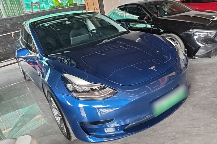 Used Tesla Model 3 2019 Standard Range Rear-Drive Upgraded Version Front Right 45 Deg