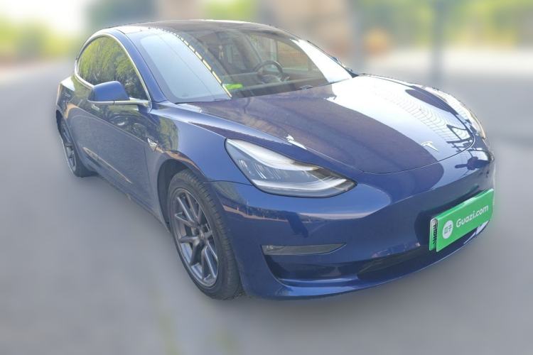 Used Tesla Model 3 2019 Long-Range All-Wheel-Drive Version Front Right 45 Deg