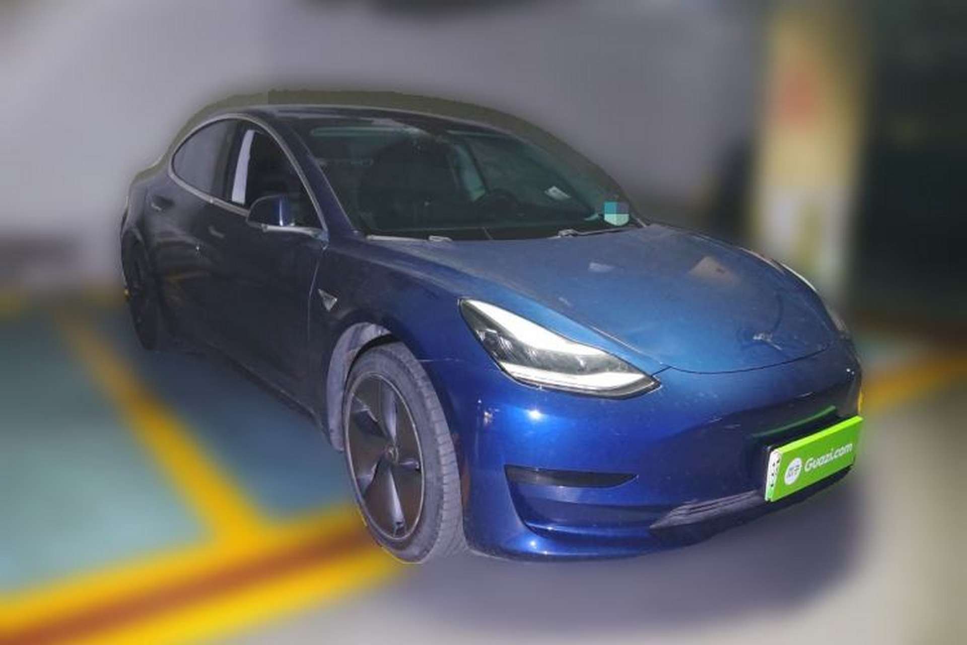 Used Tesla Model 3 2019 Standard Range Rear-Drive Upgraded Version Front Right 45 Deg