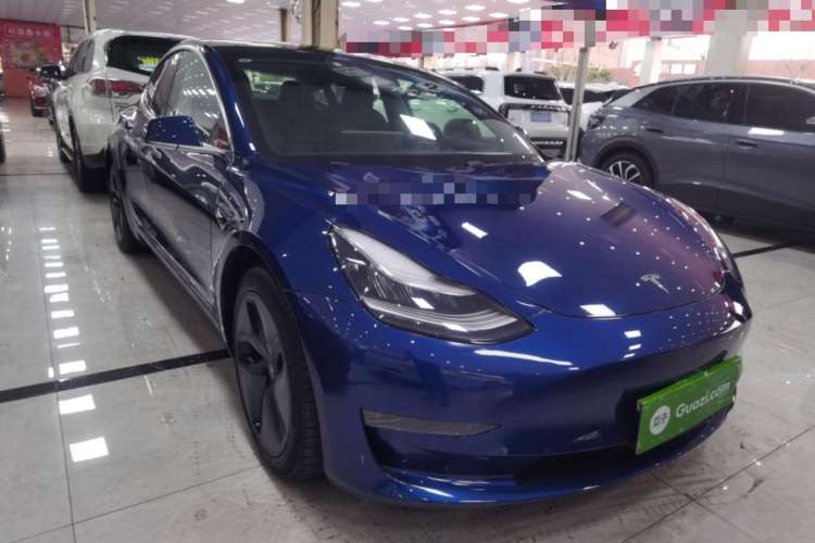 Used Tesla Model 3 2019 Long-Range All-Wheel-Drive Version Front Right 45 Deg
