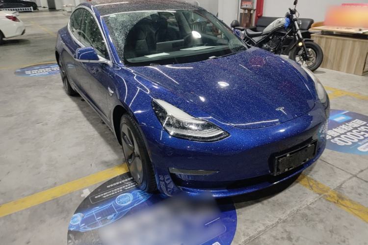 Used Tesla Model 3 2019 Long-Range Rear-Wheel-Drive Version Front Right 45 Deg