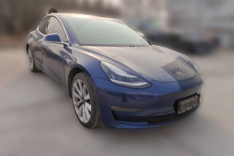 Used Tesla Model 3 2019 Long-Range Rear-Wheel-Drive Version Front Right 45 Deg
