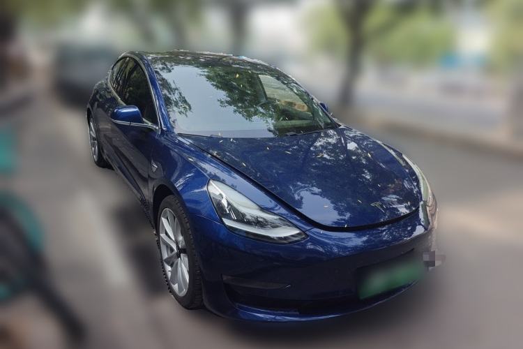 Used Tesla Model 3 2019 Long-Range Rear-Wheel-Drive Version Front Right 45 Deg