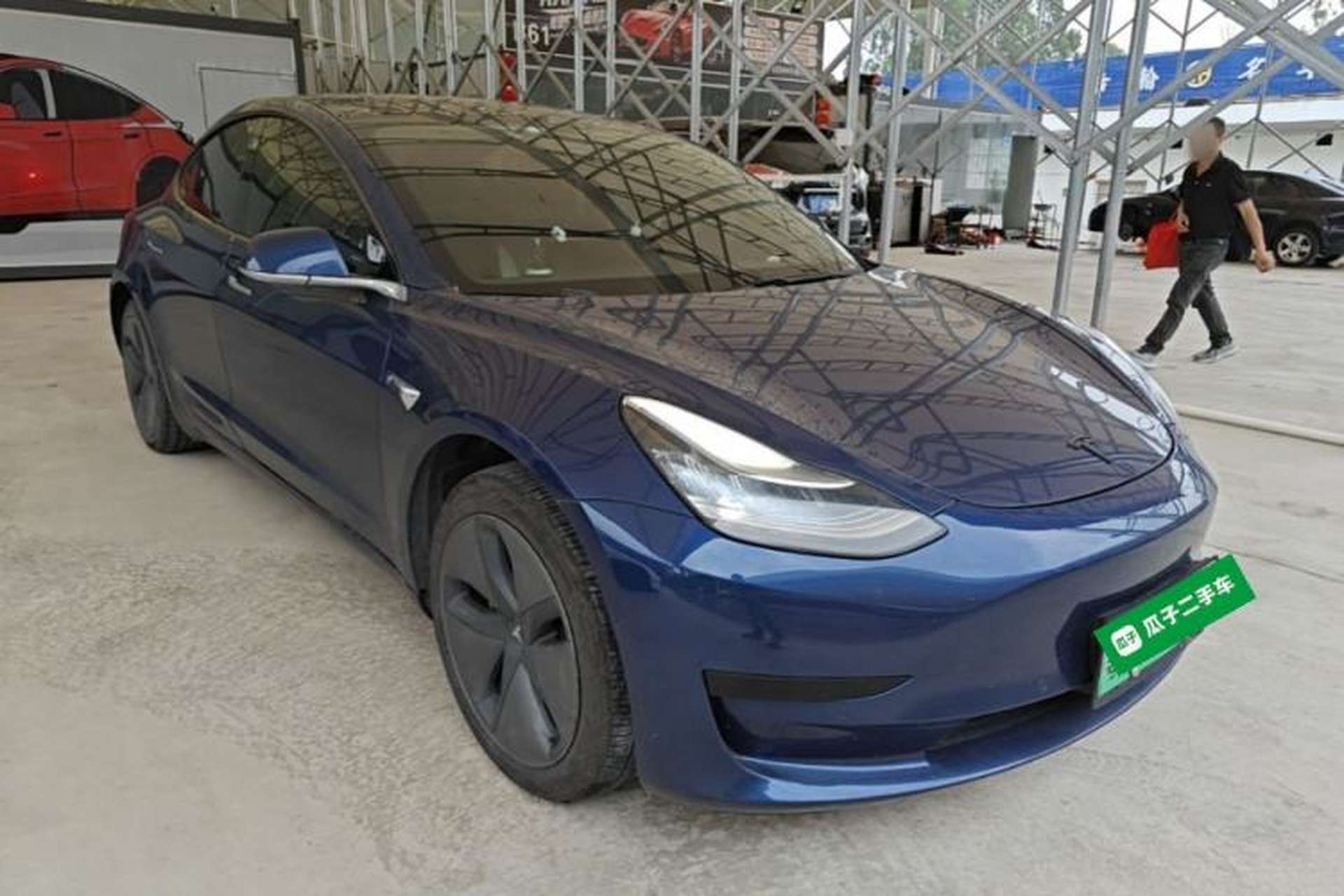 Used Tesla Model 3 2019 Standard Range Rear-Drive Upgraded Version Front Right 45 Deg