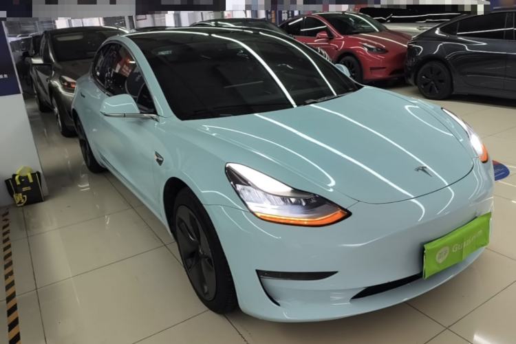 Used Tesla Model 3 2019 Long-Range Rear-Wheel-Drive Version Front Right 45 Deg
