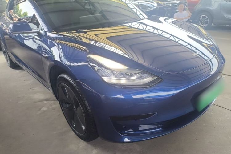 Used Tesla Model 3 2019 Standard Range Rear-Drive Upgraded Version Front Right 45 Deg