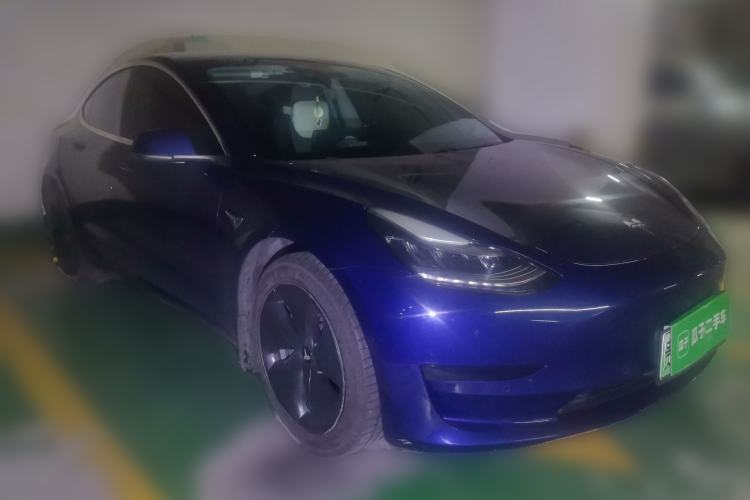 Used Tesla Model 3 2019 Standard Range Rear-Drive Upgraded Version Front Right 45 Deg
