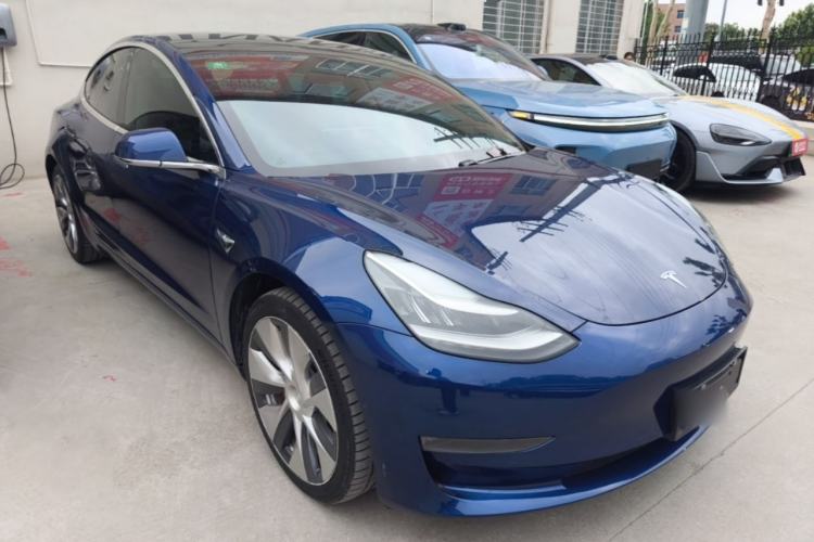 Used Tesla Model 3 2019 Performance High-Performance All-Wheel-Drive Version Front Right 45 Deg