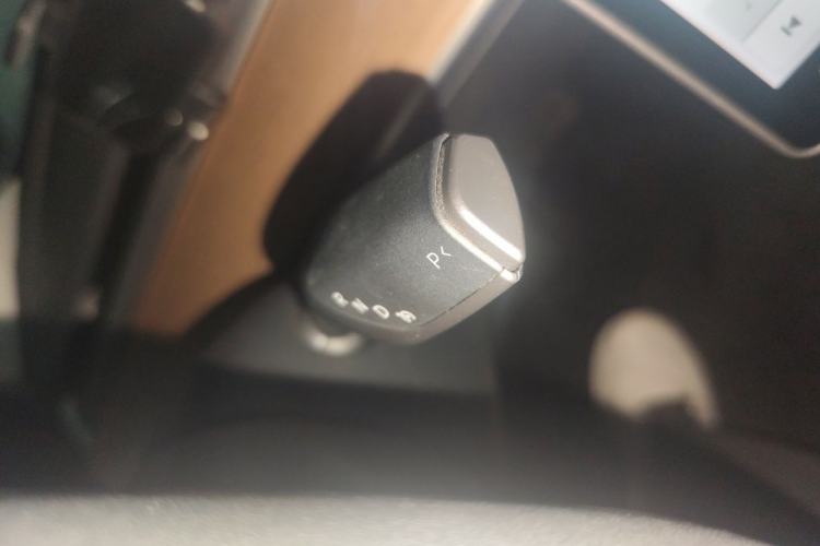 Used Tesla Model 3 2019 Long-Range Rear-Wheel-Drive Version Gear Lever