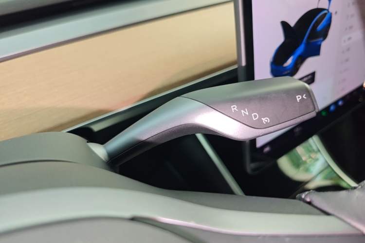 Used Tesla Model 3 2019 Standard Range Rear-Wheel Drive Upgraded Version (52 kWh) Gear Lever