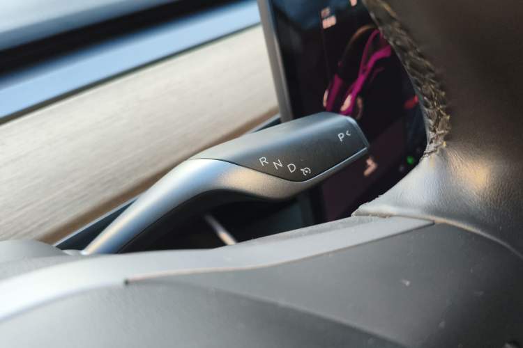 Used Tesla Model 3 2019 Long-Range Rear-Wheel-Drive Version Gear Lever
