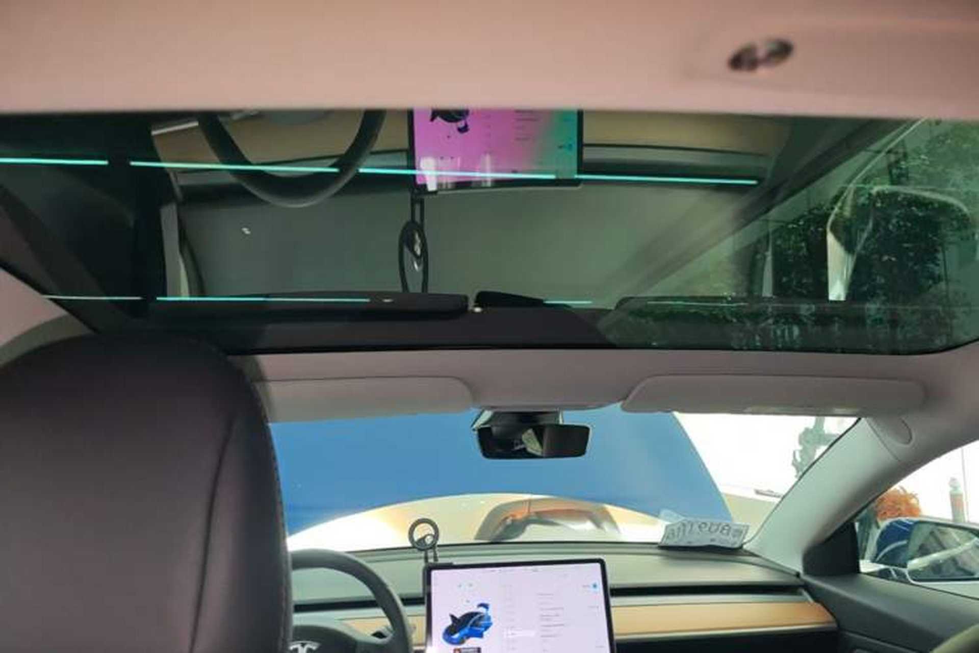Used Tesla Model 3 2019 Standard Range Rear-Wheel Drive Upgraded Version (52 kWh) Headliner