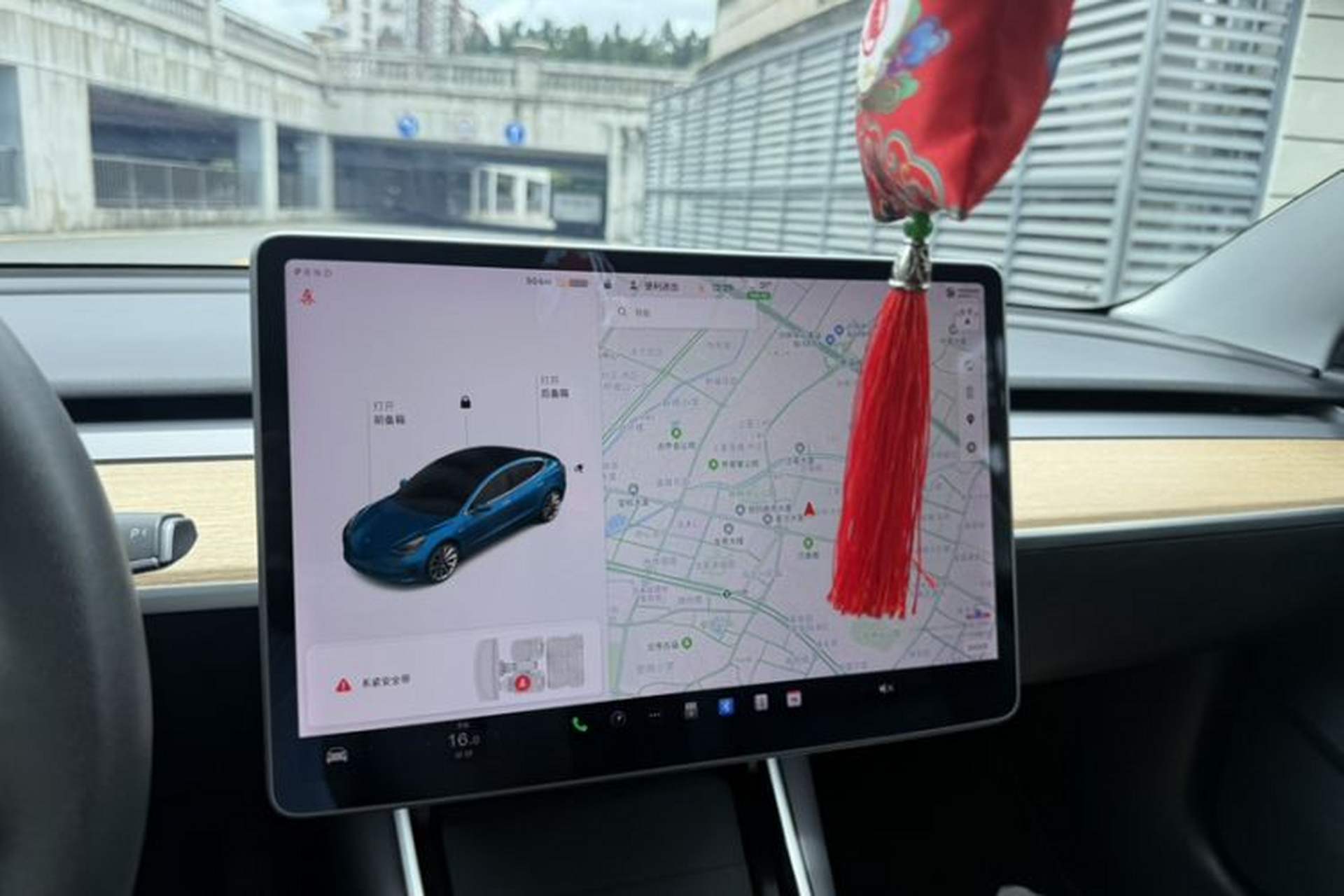 Used Tesla Model 3 2019 Standard Range Rear-Drive Upgraded Version Interior 10