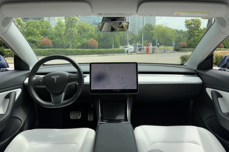 Used Tesla Model 3 2019 Performance High-Performance All-Wheel-Drive Version Interior 2