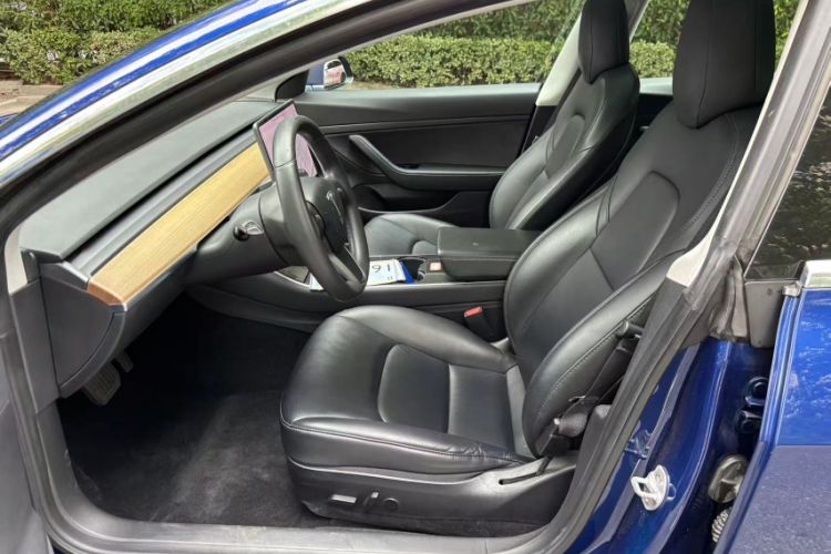 Used Tesla Model 3 2019 Standard Range Rear-Wheel Drive Upgraded Version (52 kWh) Interior 3