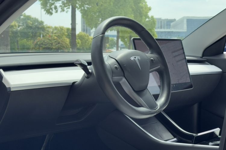 Used Tesla Model 3 2019 Performance High-Performance All-Wheel-Drive Version Interior 5