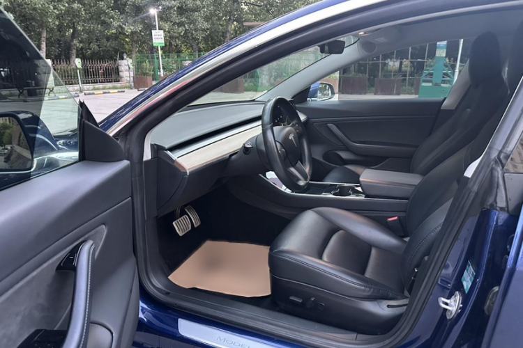 Used Tesla Model 3 2019 Performance High-Performance All-Wheel-Drive Version Interior 6