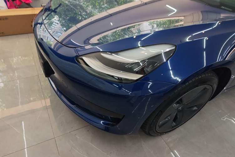 Used Tesla Model 3 2019 Standard Range Rear-Wheel Drive Upgraded Version (52 kWh) Left Front Headlight