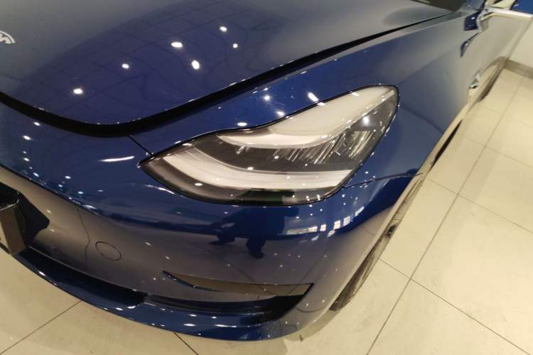 Used Tesla Model 3 2019 Standard Range Rear-Wheel Drive Upgraded Version (52 kWh) Left Front Headlight