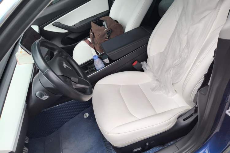 Used Tesla Model 3 2019 Performance High-Performance All-Wheel-Drive Version Left Front Seat