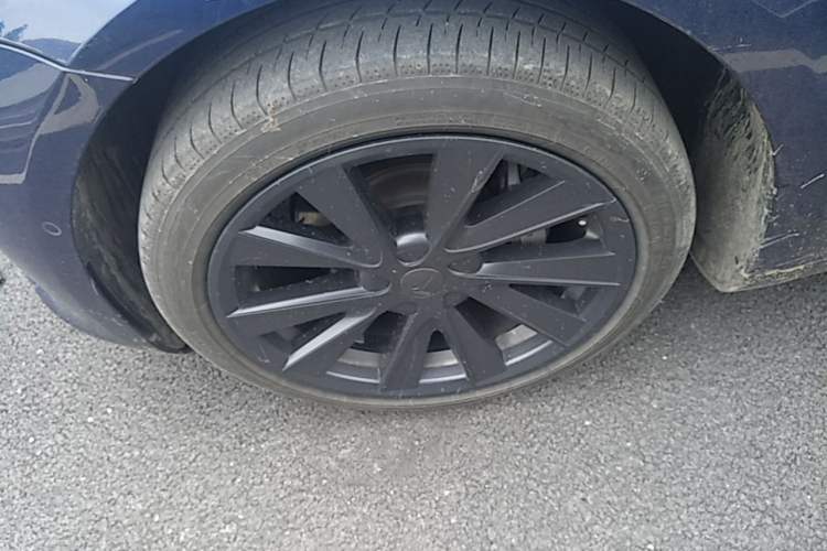 Used Tesla Model 3 2019 Standard Range Rear-Drive Upgraded Version Left Front Wheel Hub