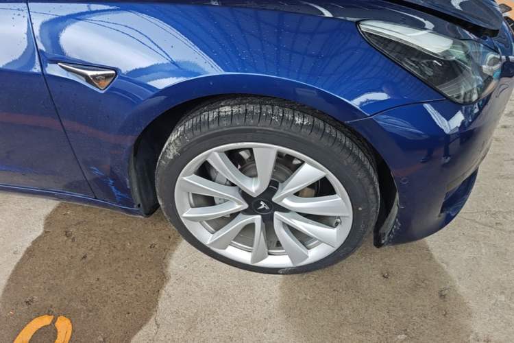 Used Tesla Model 3 2019 Standard Range Rear-Drive Upgraded Version Left Front Wheel Hub