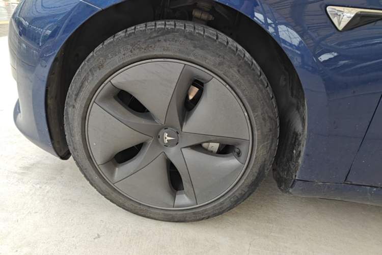 Used Tesla Model 3 2019 Standard Range Rear-Drive Upgraded Version Left Front Wheel Hub