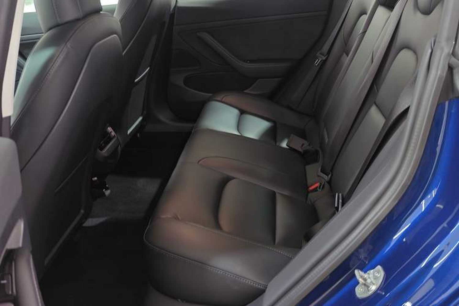 Used Tesla Model 3 2019 Standard Range Rear-Drive Upgraded Version Left Rear Seat
