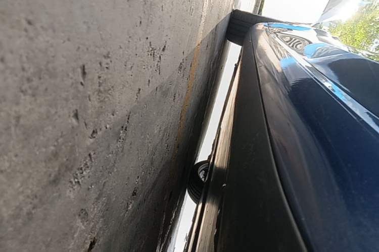 Used Tesla Model 3 2019 Standard Range Rear-Drive Upgraded Version Left Side Sill