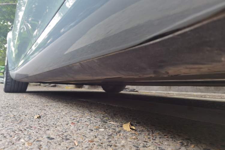 Used Tesla Model 3 2019 Performance High-Performance All-Wheel-Drive Version Left Side Sill