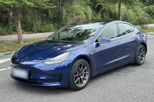 Używany Tesla Model 3 2019 Standard Range Rear-Drive Upgraded Version
