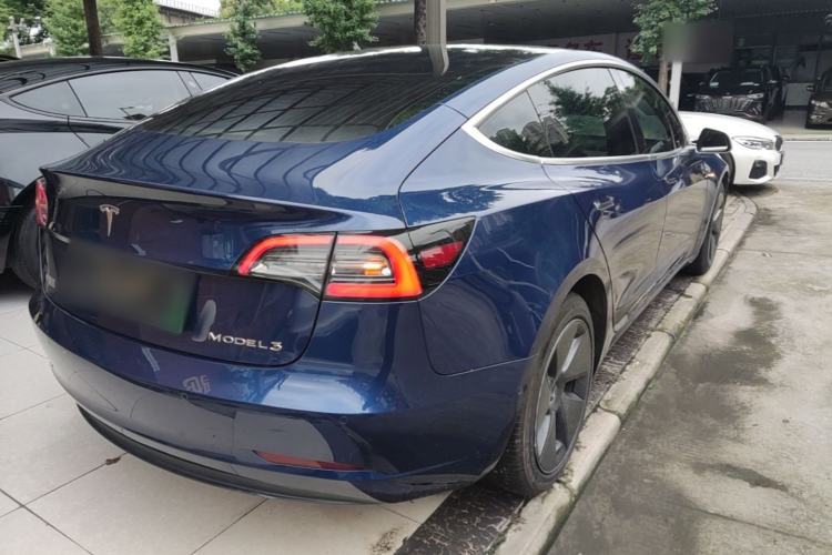 Used Tesla Model 3 2019 Long-Range Rear-Wheel-Drive Version Rear Right 45 Deg