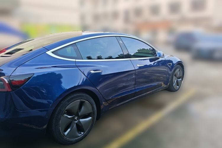 Used Tesla Model 3 2019 Long-Range Rear-Wheel-Drive Version Rear Right 45 Deg