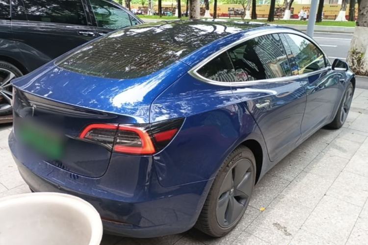 Used Tesla Model 3 2019 Standard Range Rear-Wheel Drive Upgraded Version (60 kWh) Rear Right 45 Deg