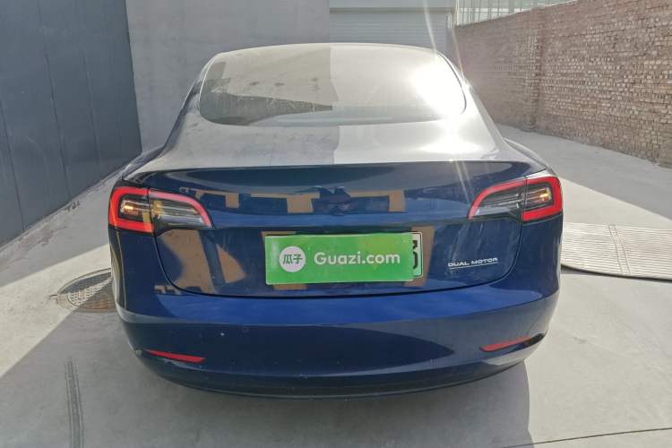 Used Tesla Model 3 2019 Long-Range All-Wheel-Drive Version Rear