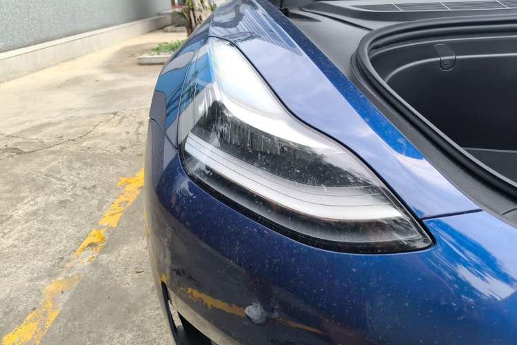 Used Tesla Model 3 2019 Performance High-Performance All-Wheel-Drive Version Right Front Headlight