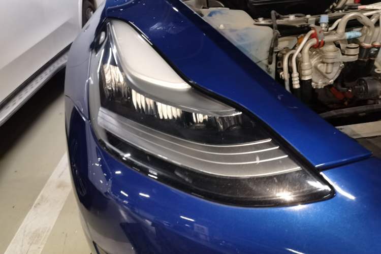 Used Tesla Model 3 2019 Standard Range Rear-Drive Upgraded Version Right Front Headlight