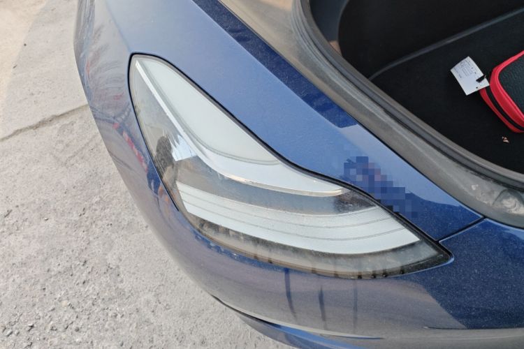 Used Tesla Model 3 2019 Long-Range Rear-Wheel-Drive Version Right Front Headlight