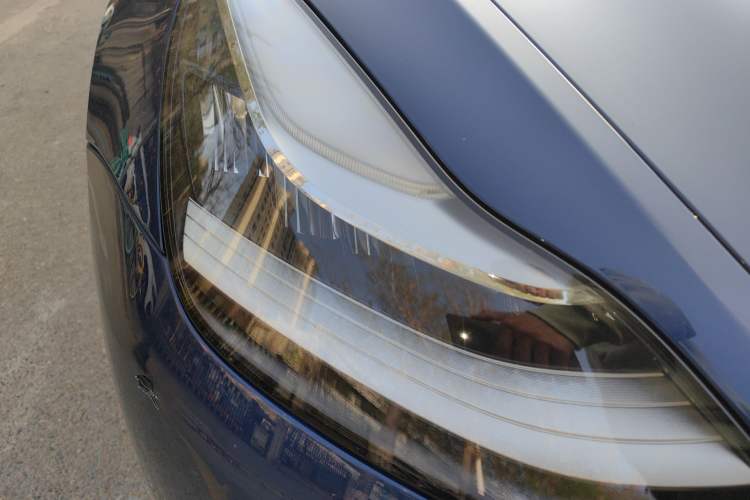 Used Tesla Model 3 2019 Standard Range Rear-Drive Upgraded Version Right Front Headlight