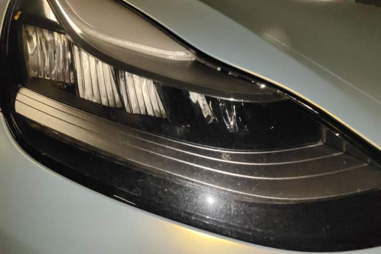 Used Tesla Model 3 2019 Standard Range Rear-Drive Upgraded Version Right Front Headlight