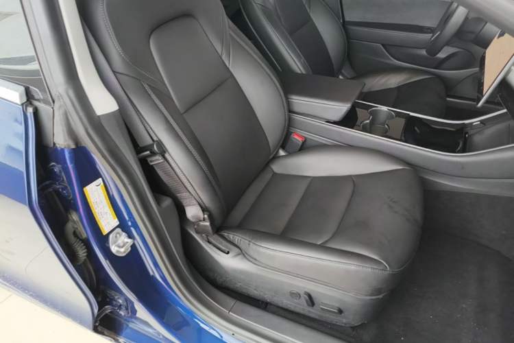 Used Tesla Model 3 2019 Standard Range Rear-Drive Upgraded Version Right Front Seat