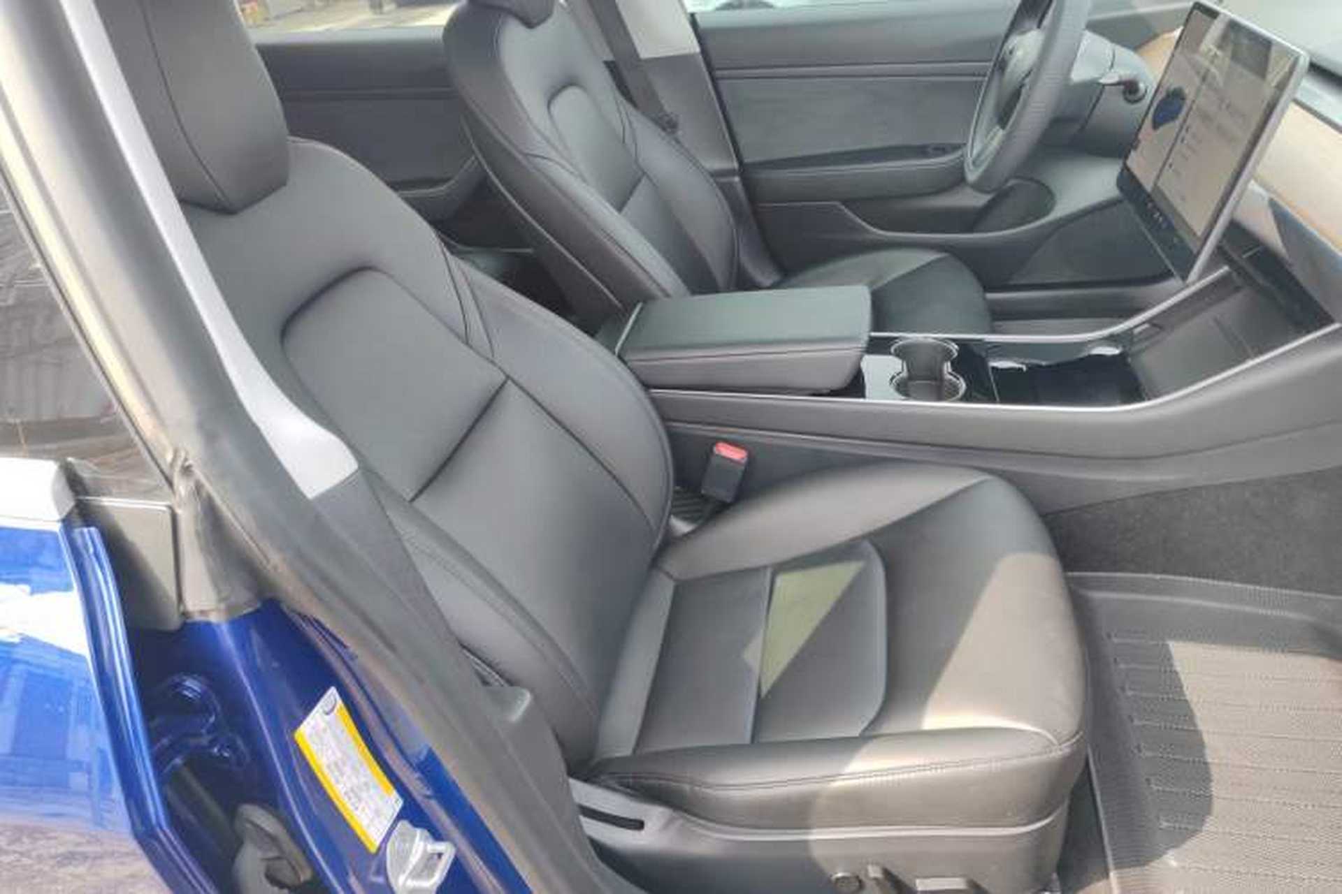 Used Tesla Model 3 2019 Standard Range Rear-Drive Upgraded Version Right Front Seat