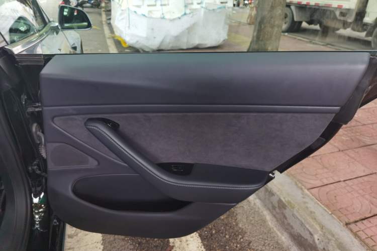 Used Tesla Model 3 2019 Performance High-Performance All-Wheel-Drive Version Right Rear Door Interior