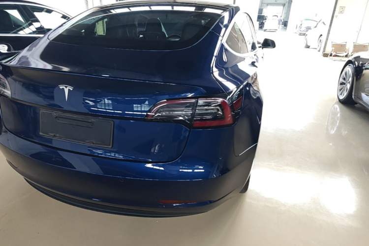 Used Tesla Model 3 2019 Long-Range Rear-Wheel-Drive Version Right Rear Taillight