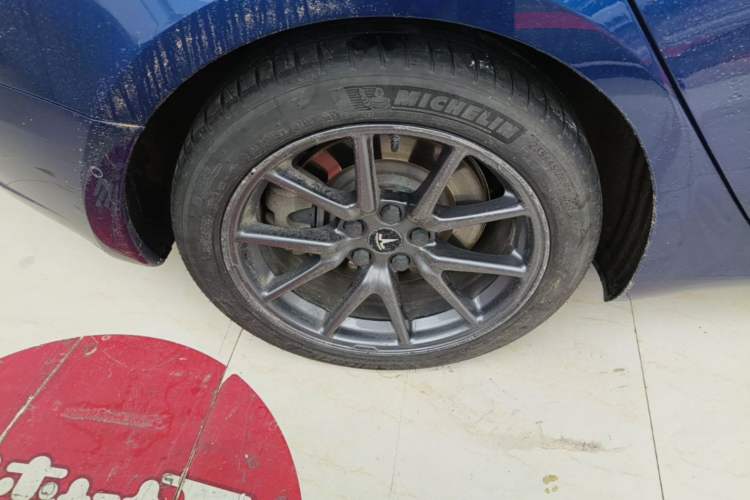Used Tesla Model 3 2019 Standard Range Rear-Drive Upgraded Version Right Rear Wheel Hub