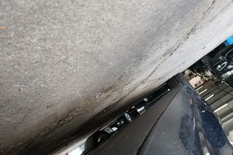 Used Tesla Model 3 2019 Standard Range Rear-Drive Upgraded Version Right Side Sill