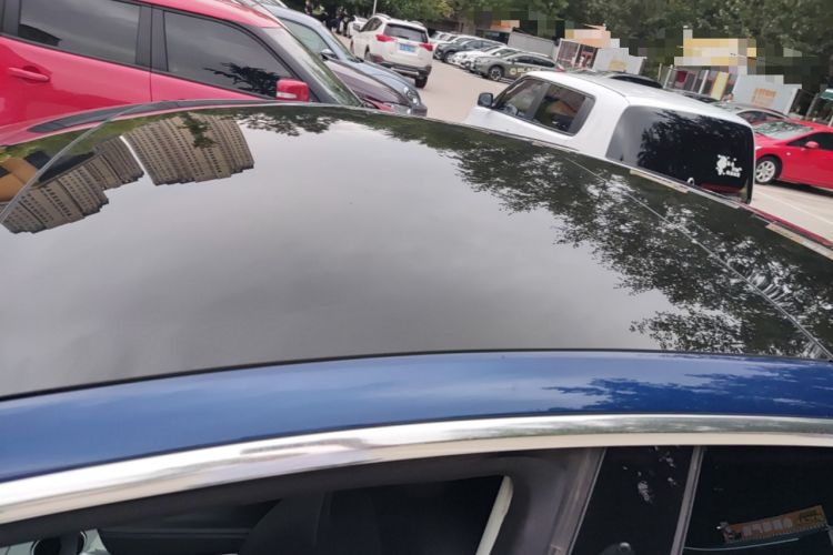 Used Tesla Model 3 2019 Long-Range Rear-Wheel-Drive Version Roof