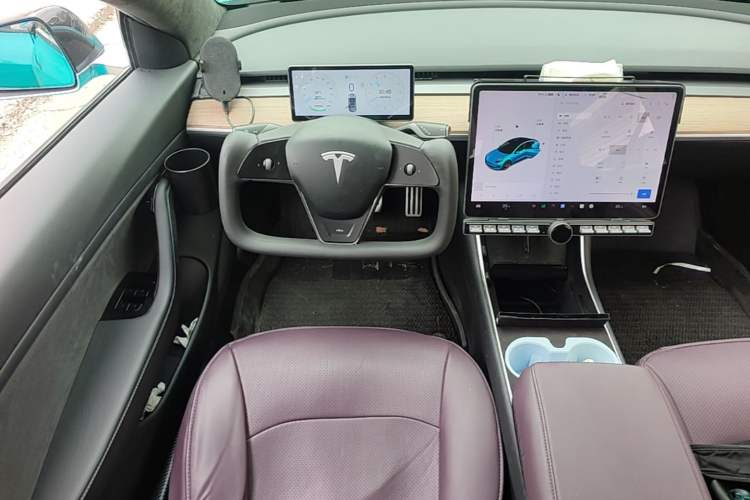 Used Tesla Model 3 2019 Long-Range Rear-Wheel-Drive Version Steering Wheel